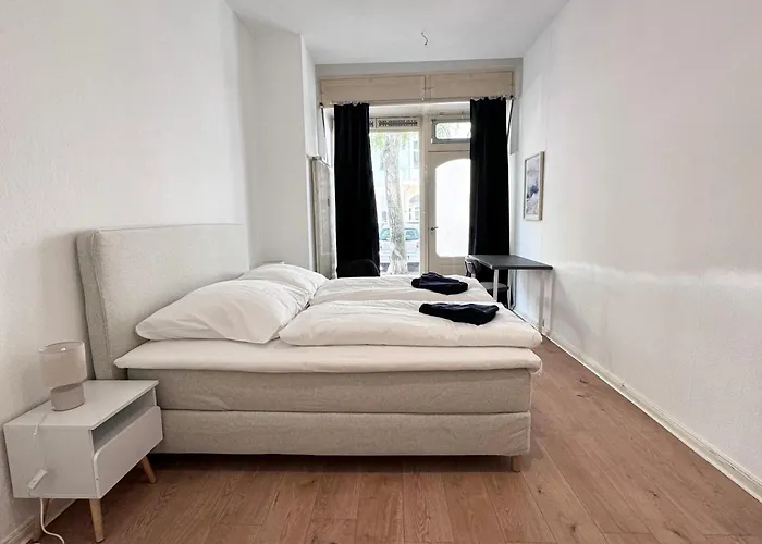 Be In At Charlottenburg Castle *